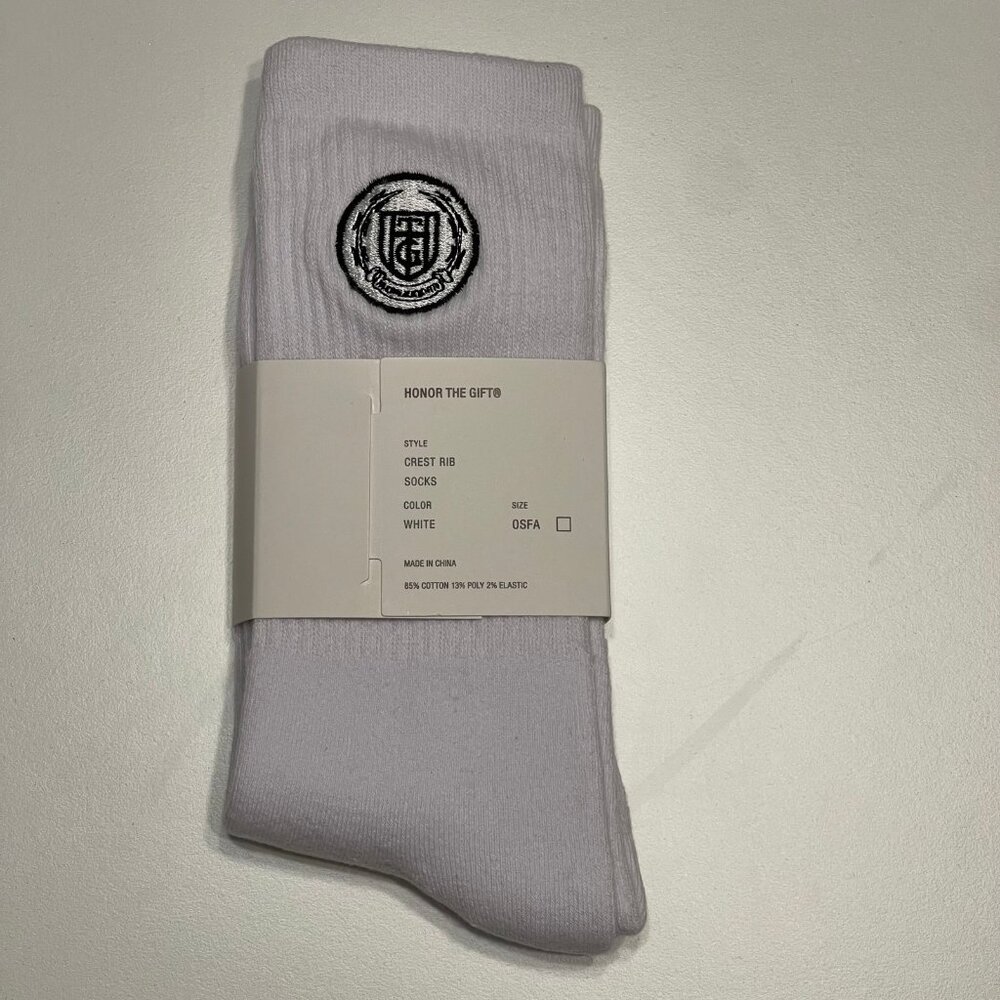 Honor The Gift Men's Crew Crest Socks OSFA